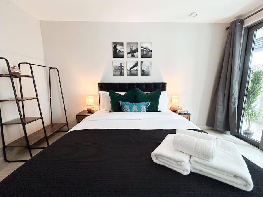 Ferienwohnung Stylish Urban Sanctuary With Parking London Exterior foto