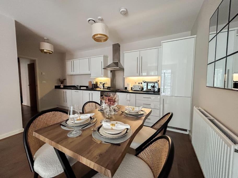 Ferienwohnung Stylish Urban Sanctuary With Parking London Exterior foto