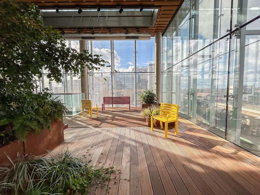 Ferienwohnung Stylish Urban Sanctuary With Parking London Exterior foto